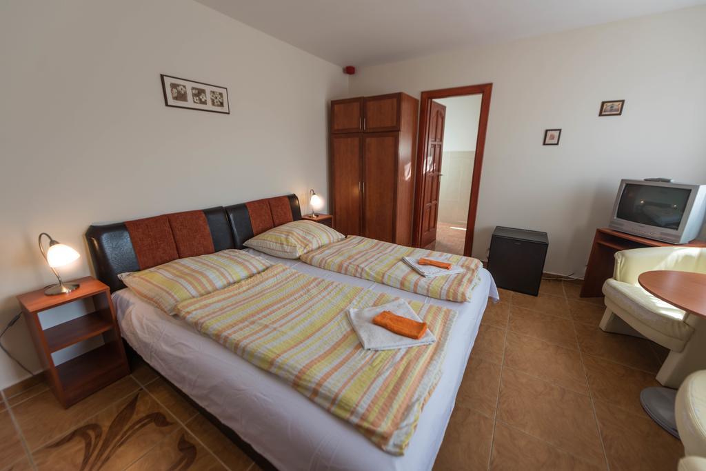 Marina Panzio Otel Siofok Dış mekan fotoğraf
